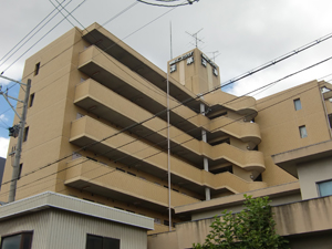 朝日プラザ深草