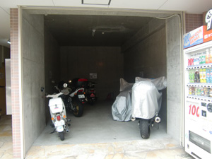 マンスリーバイクパーク北野東