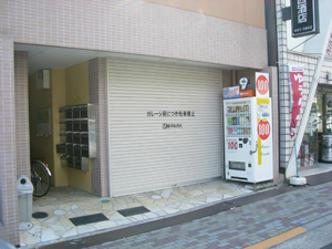 マンスリーバイクパーク北野東外観