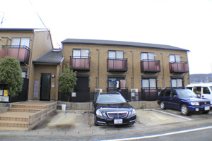 シャーリア駐車場